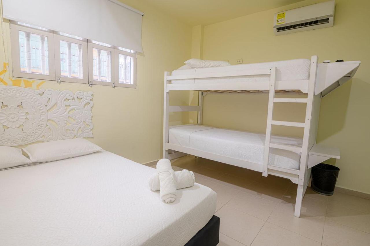 San Felicin Hostel Cartagena Екстер'єр фото